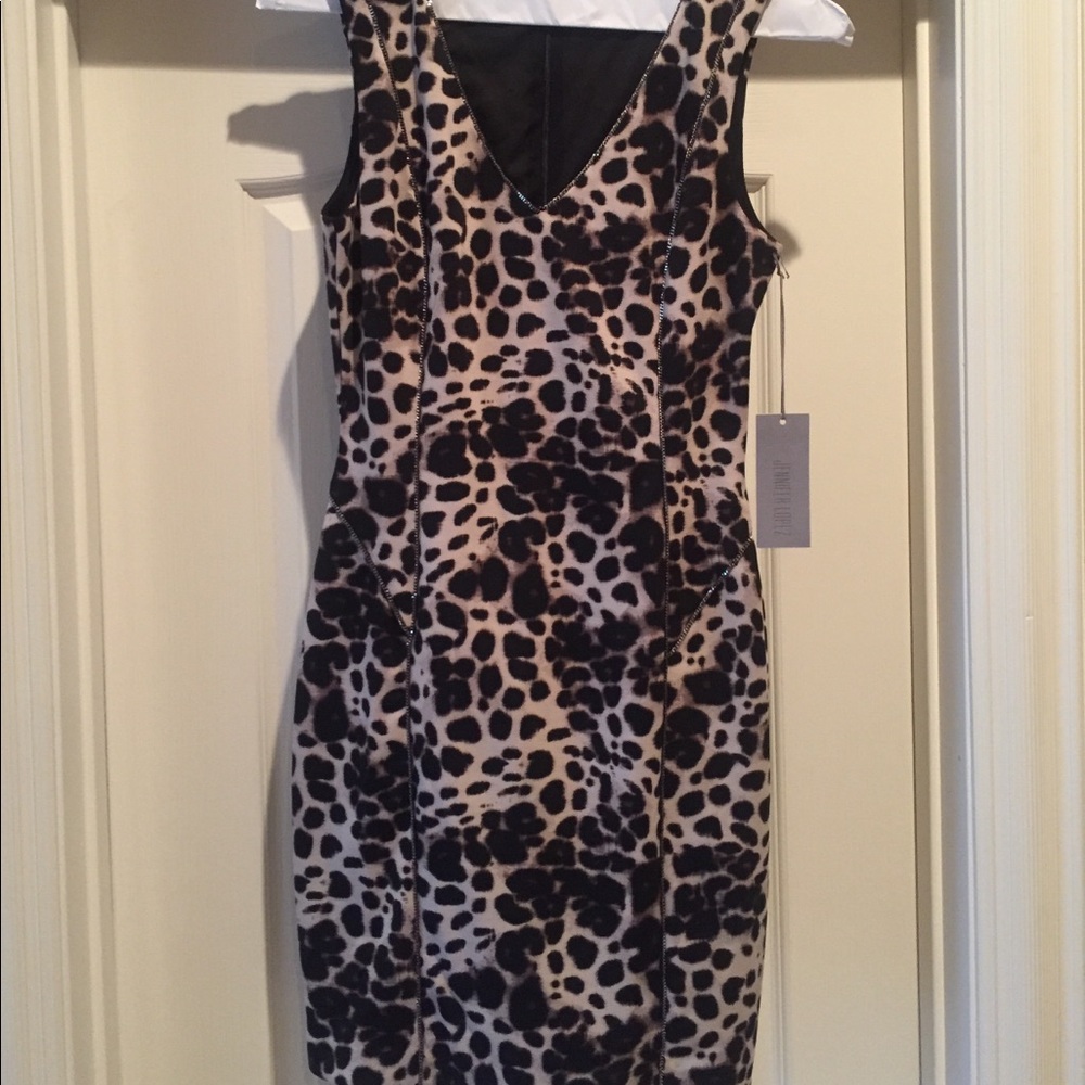 Jennifer Lopez leopard print cocktail dress